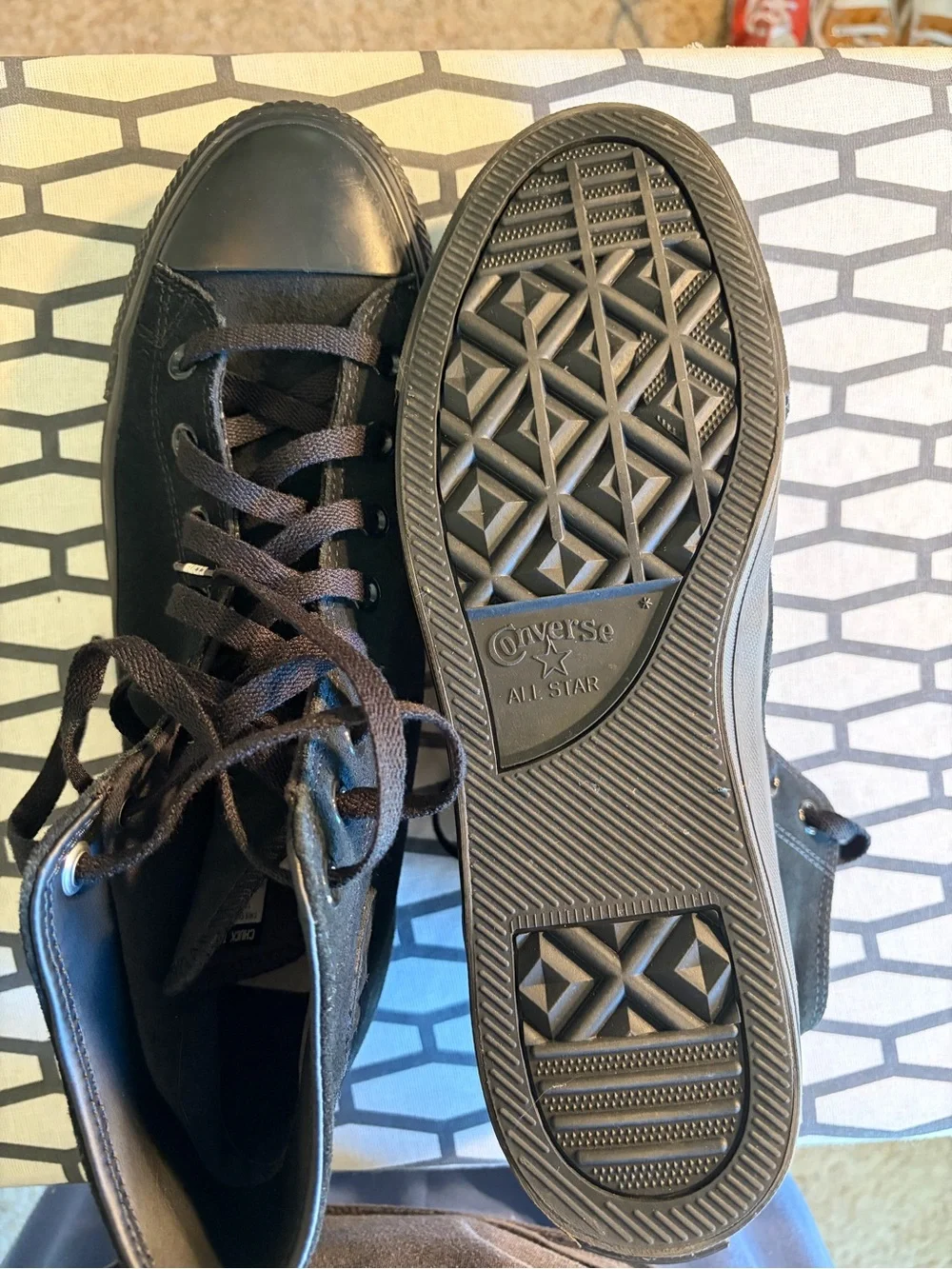 Converse Black High-Top Canvas Sneakers size 9 men’s 11 women’s